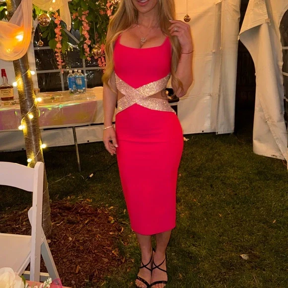 Elegant Pink Dress with rhinestone Accents - Picture 4 of 11